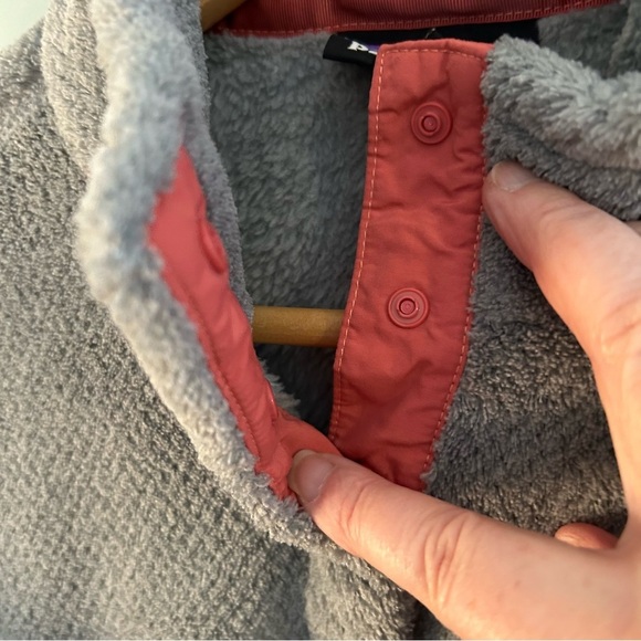 Patagonia Women's Half-Snap Re-Tool Jacket. Size Medium. - Picture 7 of 10